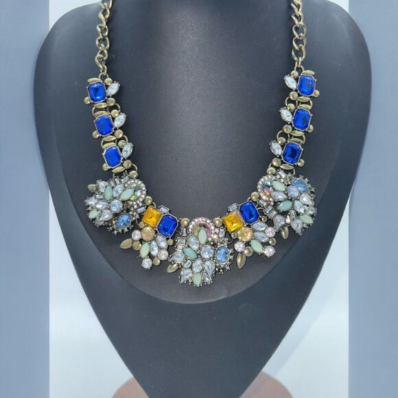 Multicolor Rhinestone Bib Necklace with Bronze Tone Chain‎ - Picture 2 of 5